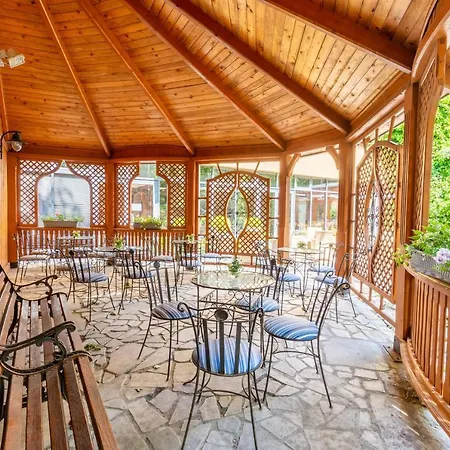 Üdülőközpont Centrum Zdrowia I Wypoczynku Ikar 3*