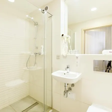 Centrum Zdrowia I Wypoczynku Ikar 3*