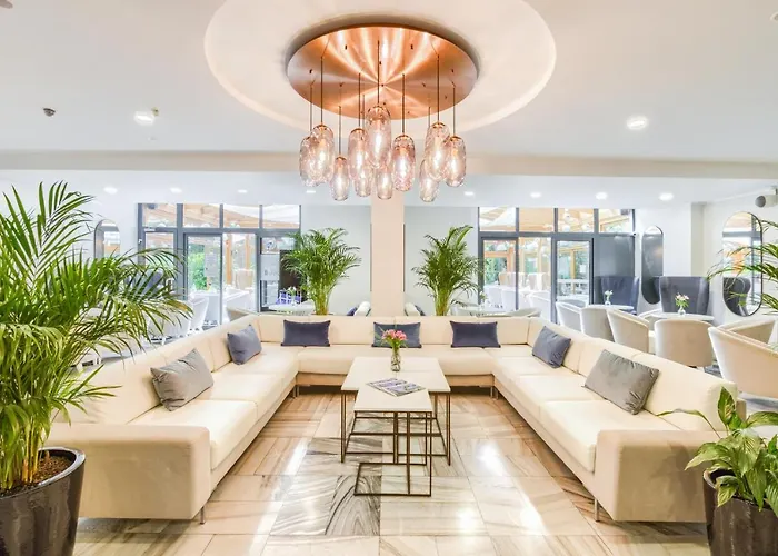 Θέρετρο Centrum Zdrowia I Wypoczynku Ikar 3*