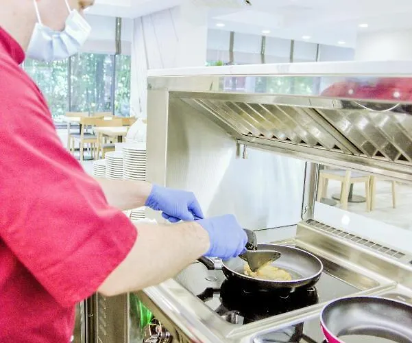 Resort Centrum Zdrowia I Wypoczynku Ikar 3*